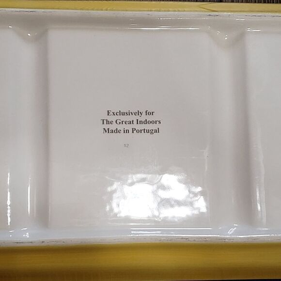 The Great Indoors 3-Compartment Serving Dish - Picture 12 of 12